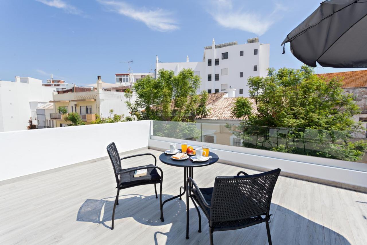 Faro Clara Suites Exteriér fotografie